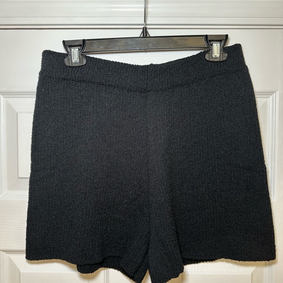 Black and White Striped Sweater Set - Picture 3 of 3